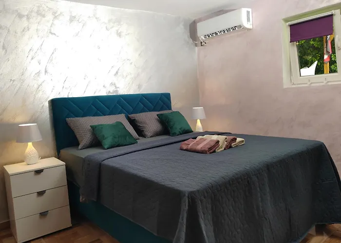 Проживание в семье Bonaca *