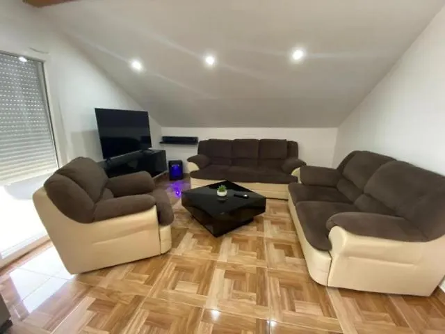 ホームステイ Bonaca